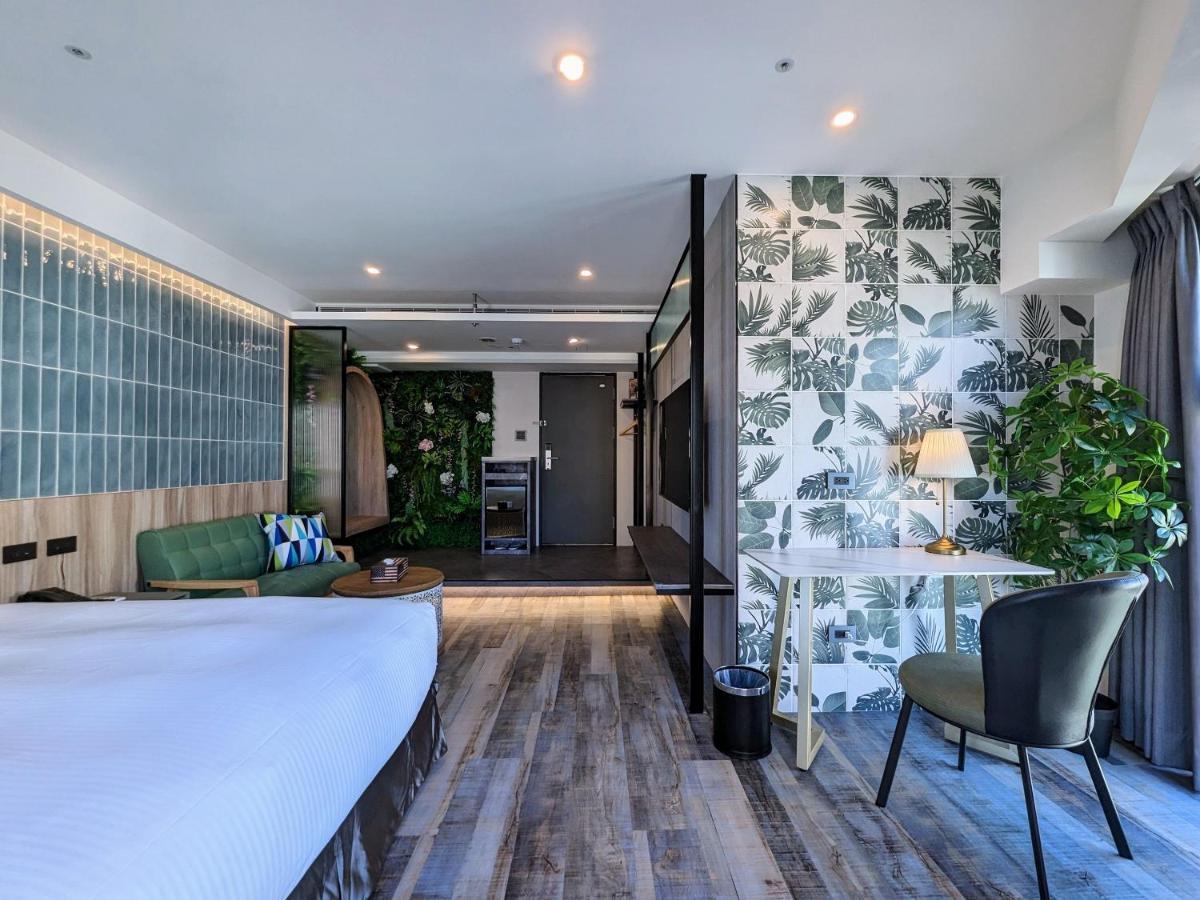 K Hotel - Yizhong Taichung Exterior foto