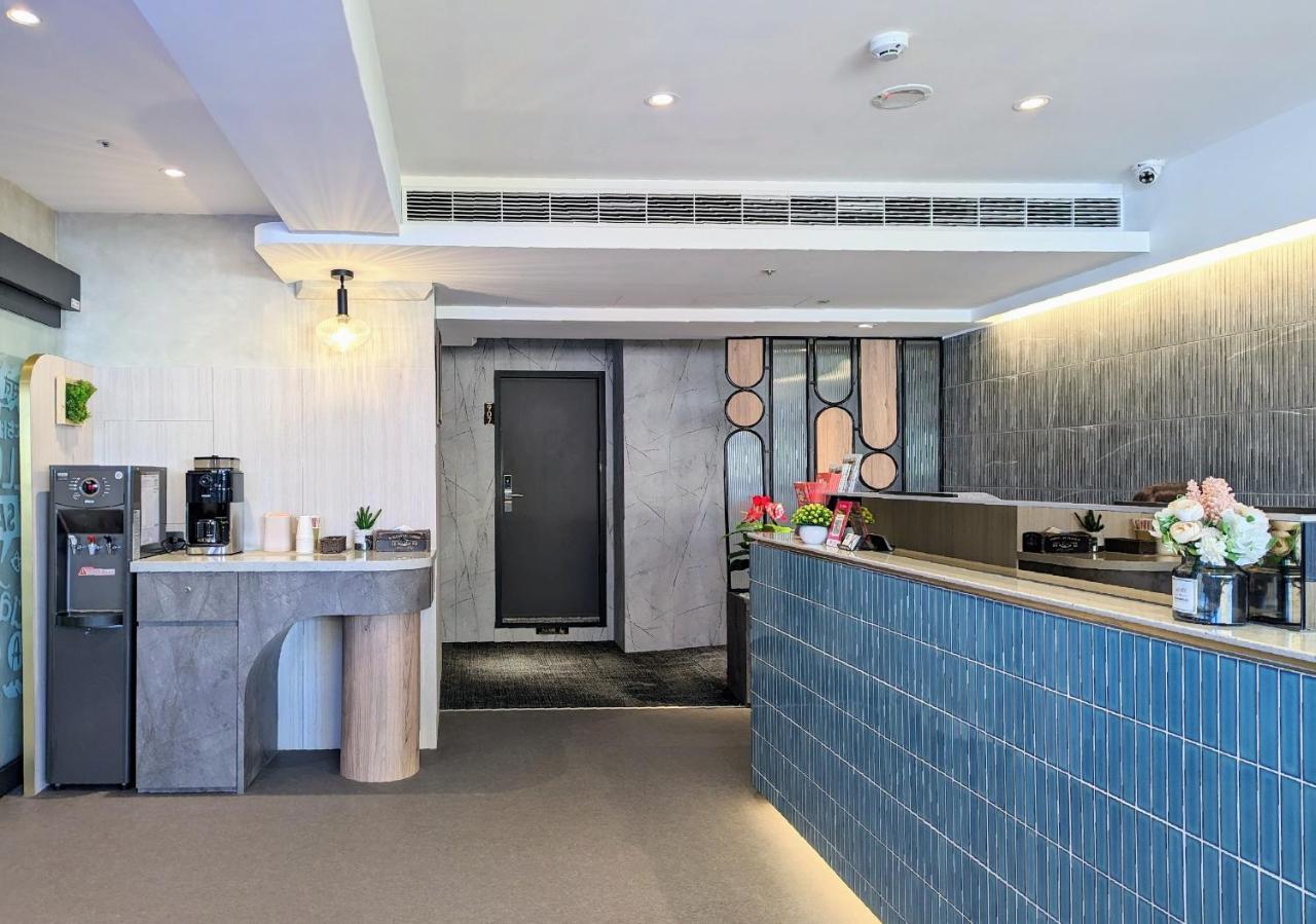 K Hotel - Yizhong Taichung Exterior foto