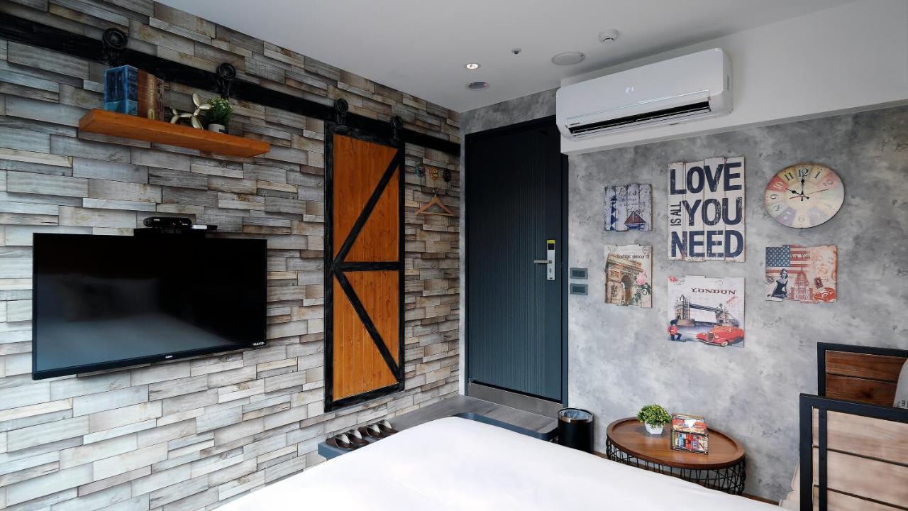 K Hotel - Yizhong Taichung Exterior foto